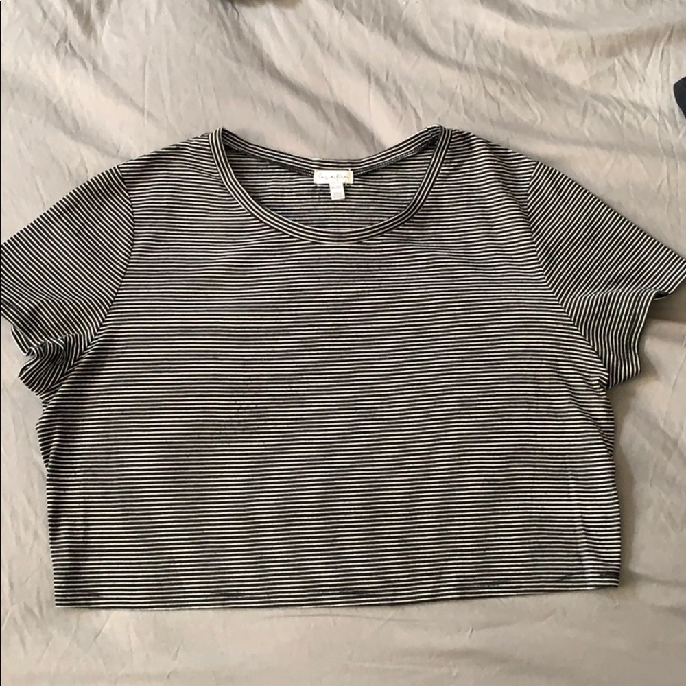 Black&White Stripped Crop top